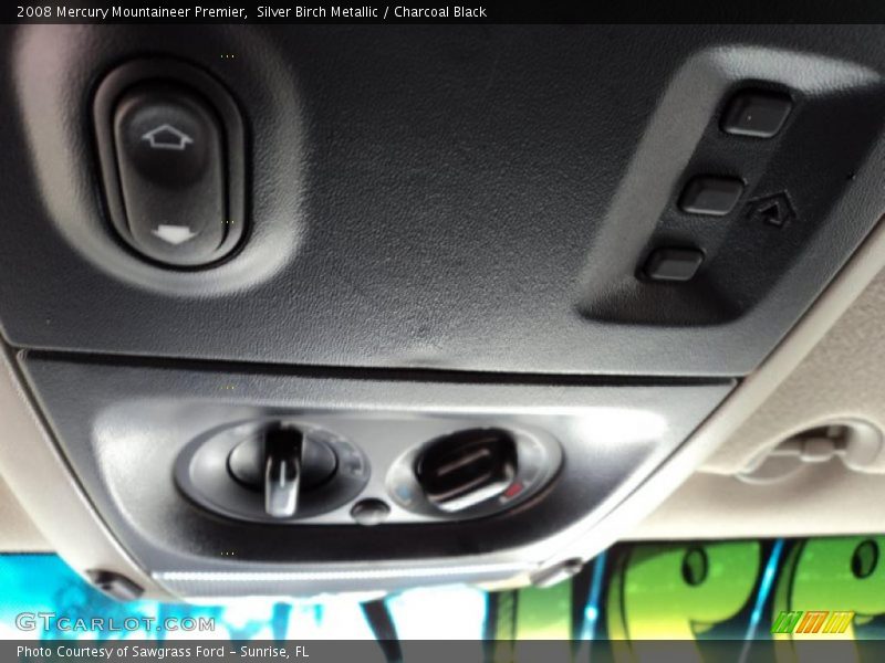 Silver Birch Metallic / Charcoal Black 2008 Mercury Mountaineer Premier