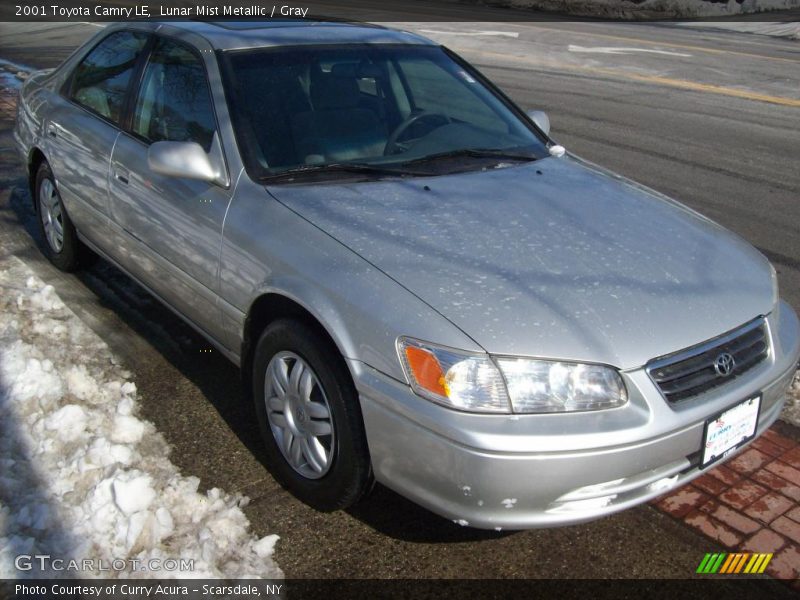 Lunar Mist Metallic / Gray 2001 Toyota Camry LE