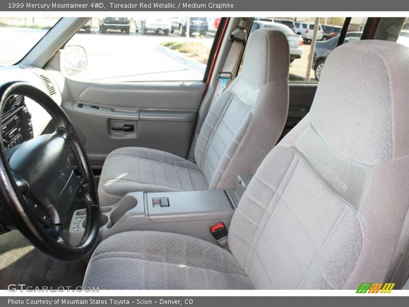 Toreador Red Metallic / Medium Graphite 1999 Mercury Mountaineer 4WD