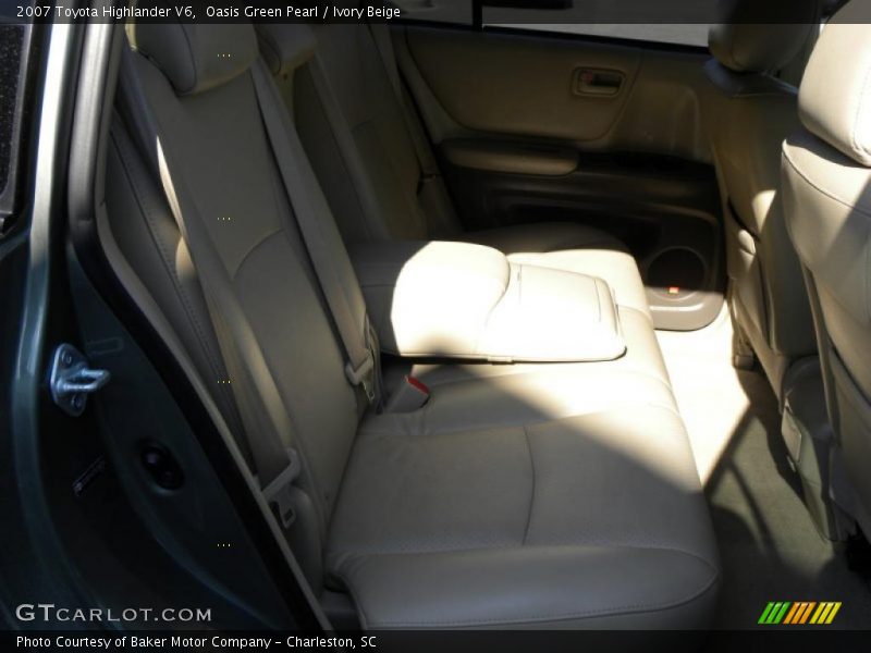 Oasis Green Pearl / Ivory Beige 2007 Toyota Highlander V6