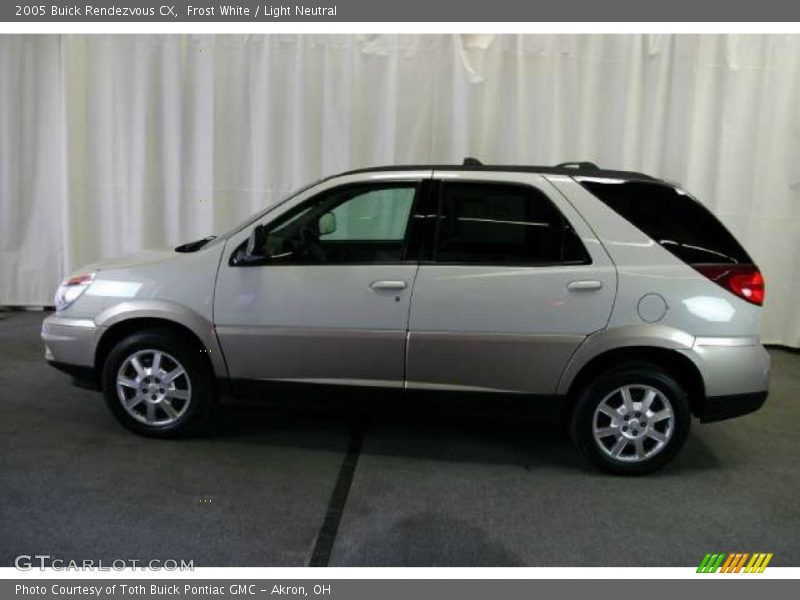 Frost White / Light Neutral 2005 Buick Rendezvous CX