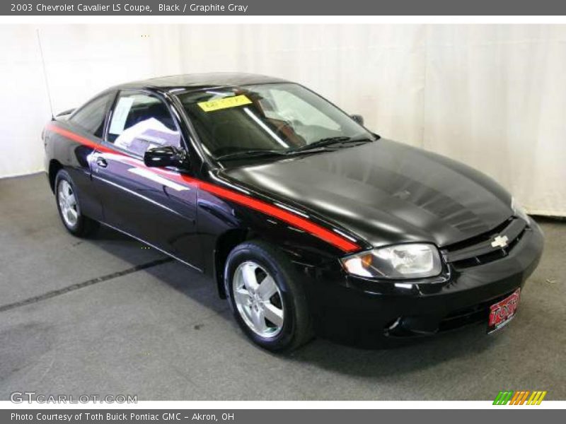 Black / Graphite Gray 2003 Chevrolet Cavalier LS Coupe