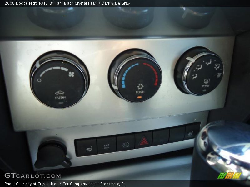 Controls of 2008 Nitro R/T