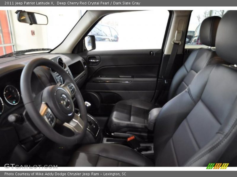  2011 Patriot Latitude X Dark Slate Gray Interior