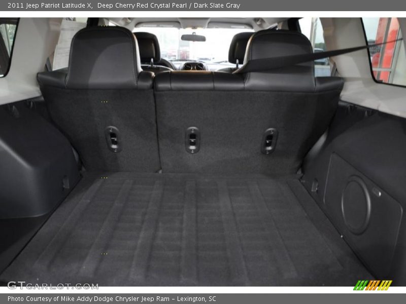  2011 Patriot Latitude X Trunk