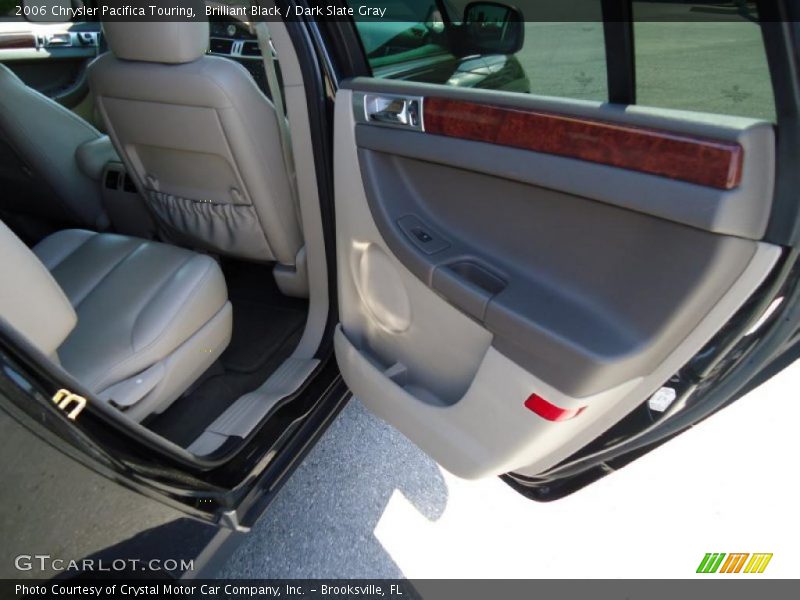 Brilliant Black / Dark Slate Gray 2006 Chrysler Pacifica Touring