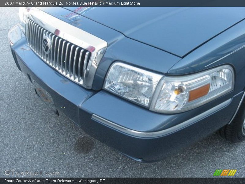 Norsea Blue Metallic / Medium Light Stone 2007 Mercury Grand Marquis LS