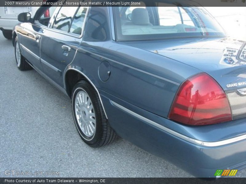 Norsea Blue Metallic / Medium Light Stone 2007 Mercury Grand Marquis LS