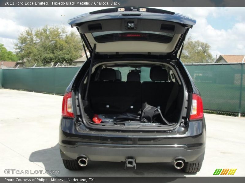 Tuxedo Black Metallic / Charcoal Black 2011 Ford Edge Limited