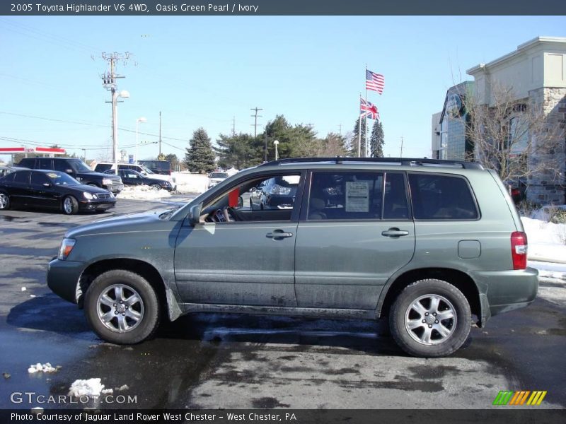 Oasis Green Pearl / Ivory 2005 Toyota Highlander V6 4WD