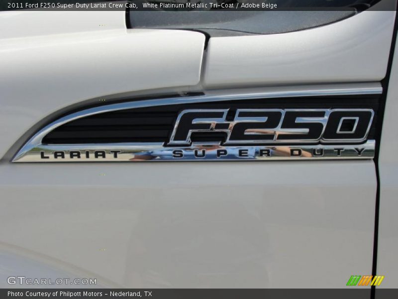  2011 F250 Super Duty Lariat Crew Cab Logo