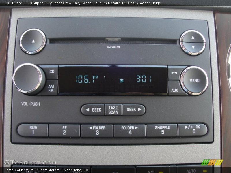 Controls of 2011 F250 Super Duty Lariat Crew Cab