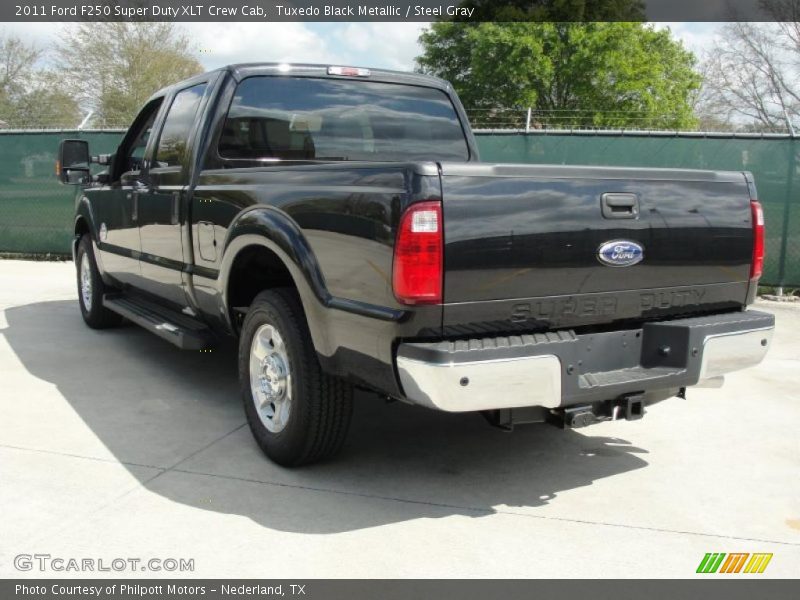 Tuxedo Black Metallic / Steel Gray 2011 Ford F250 Super Duty XLT Crew Cab