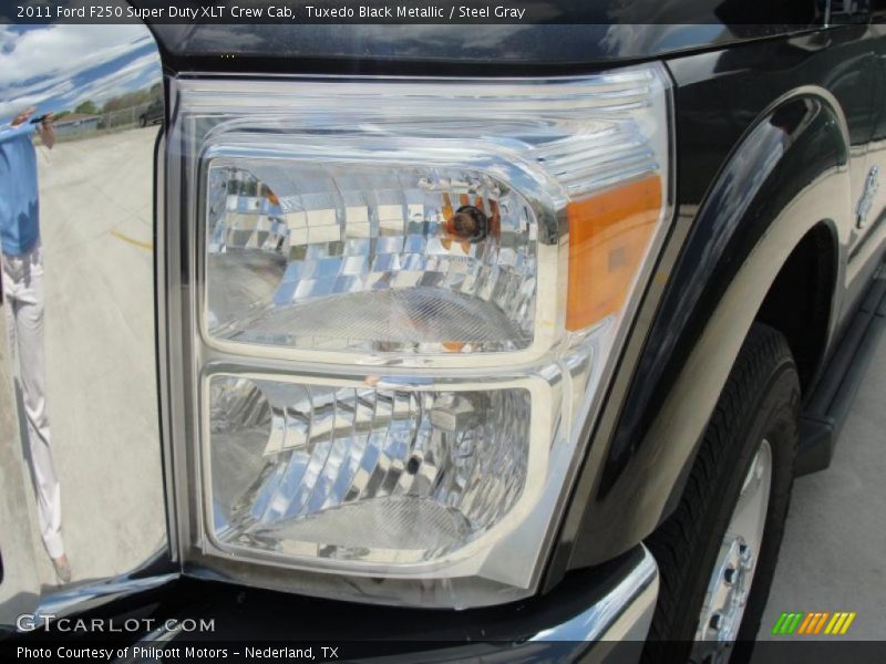 Tuxedo Black Metallic / Steel Gray 2011 Ford F250 Super Duty XLT Crew Cab