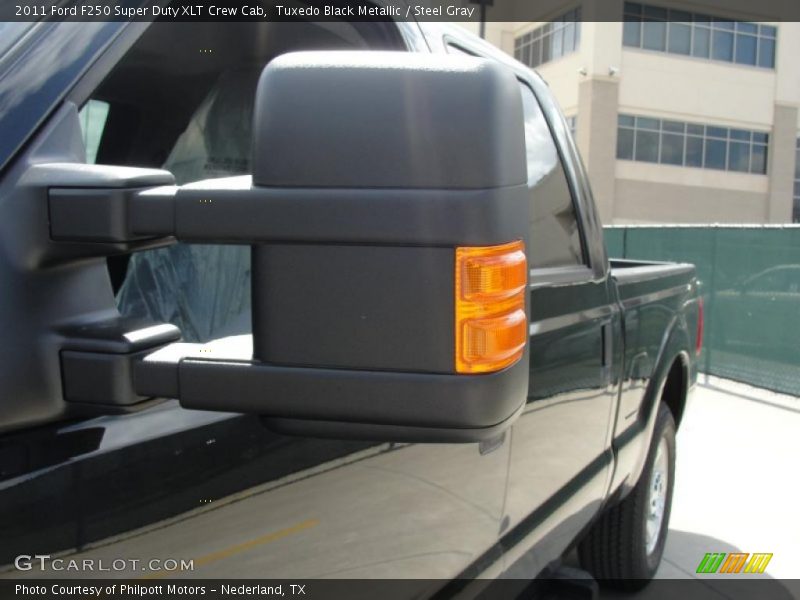 Tuxedo Black Metallic / Steel Gray 2011 Ford F250 Super Duty XLT Crew Cab