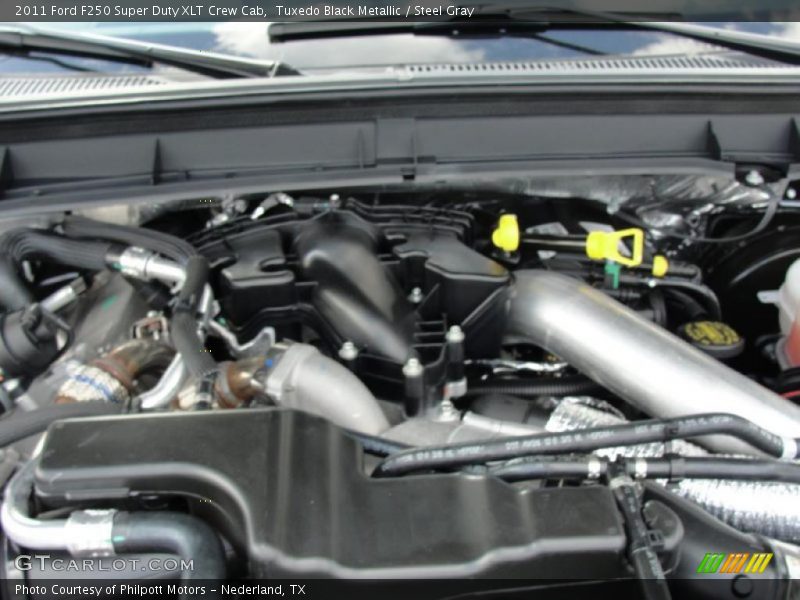 Tuxedo Black Metallic / Steel Gray 2011 Ford F250 Super Duty XLT Crew Cab