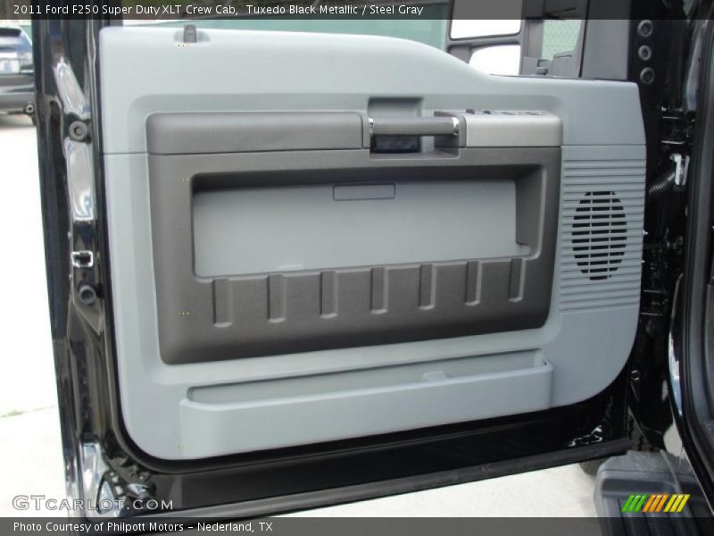 Tuxedo Black Metallic / Steel Gray 2011 Ford F250 Super Duty XLT Crew Cab
