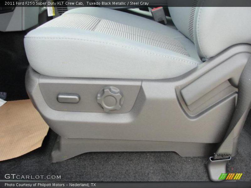 Tuxedo Black Metallic / Steel Gray 2011 Ford F250 Super Duty XLT Crew Cab
