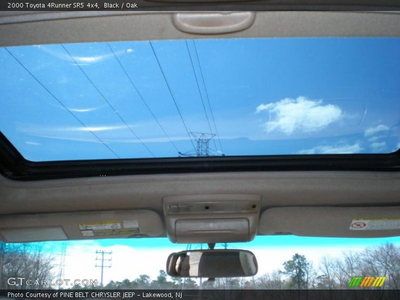 Black / Oak 2000 Toyota 4Runner SR5 4x4