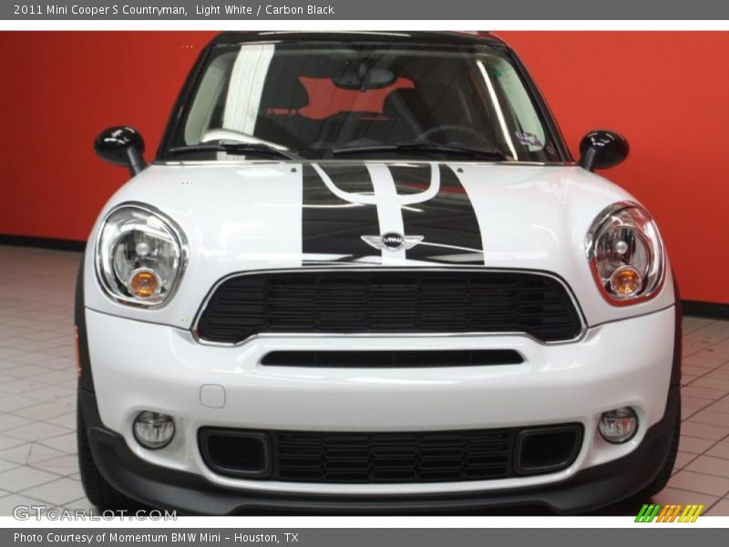 Light White / Carbon Black 2011 Mini Cooper S Countryman