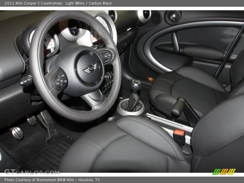 Light White / Carbon Black 2011 Mini Cooper S Countryman