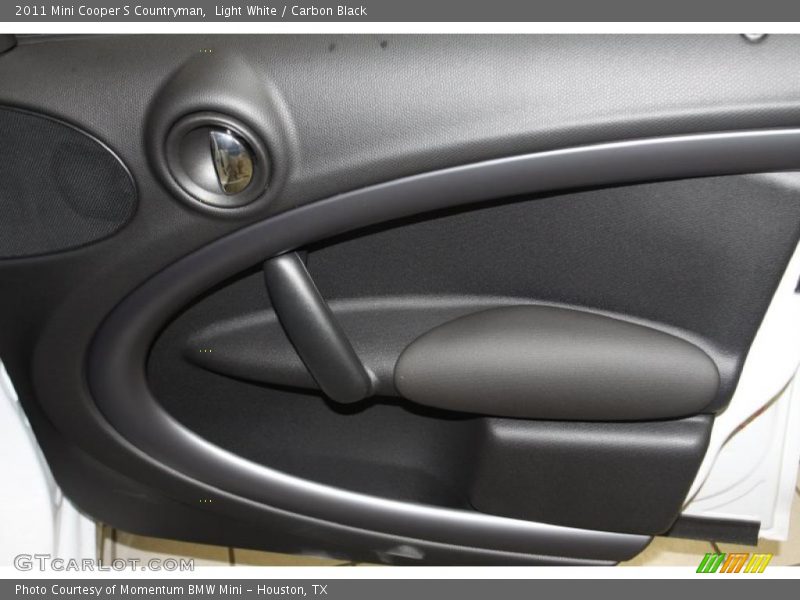 Light White / Carbon Black 2011 Mini Cooper S Countryman
