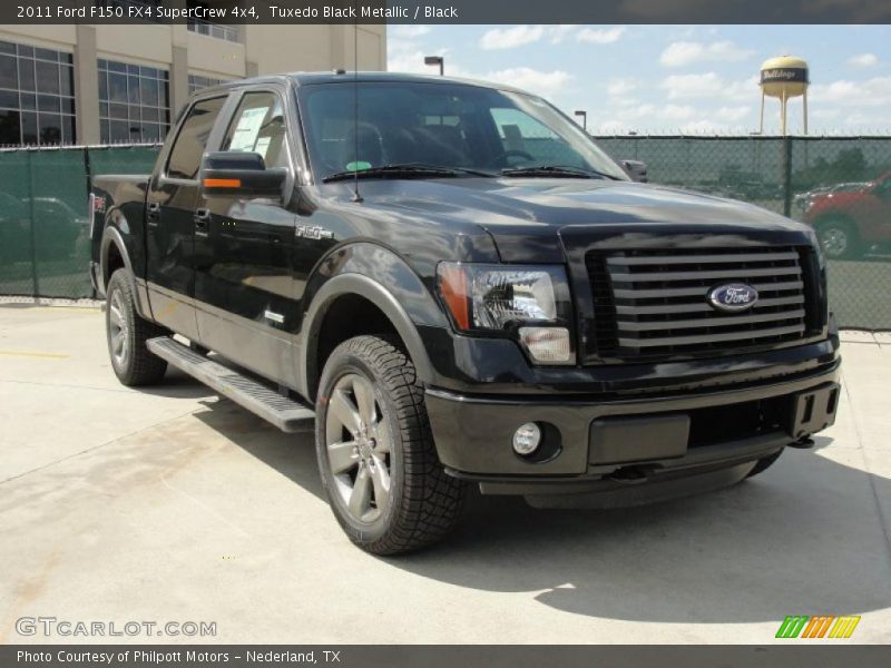 Front 3/4 View of 2011 F150 FX4 SuperCrew 4x4