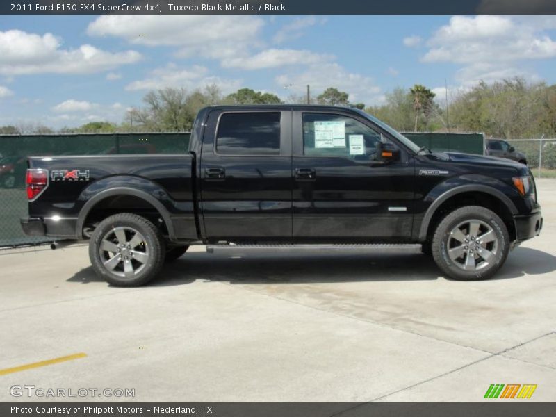 Tuxedo Black Metallic / Black 2011 Ford F150 FX4 SuperCrew 4x4