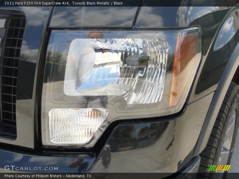 Tuxedo Black Metallic / Black 2011 Ford F150 FX4 SuperCrew 4x4
