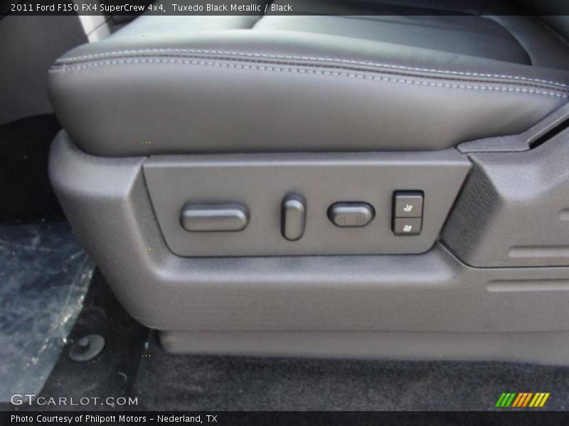 Tuxedo Black Metallic / Black 2011 Ford F150 FX4 SuperCrew 4x4