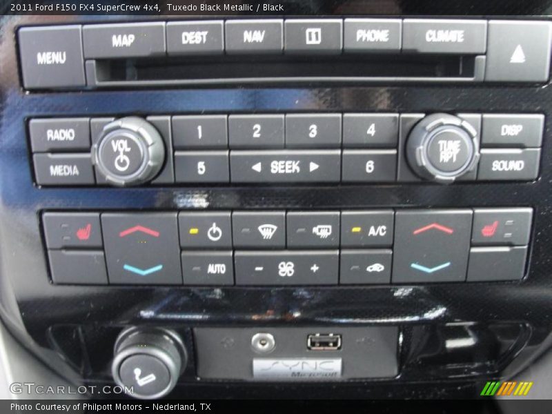 Tuxedo Black Metallic / Black 2011 Ford F150 FX4 SuperCrew 4x4