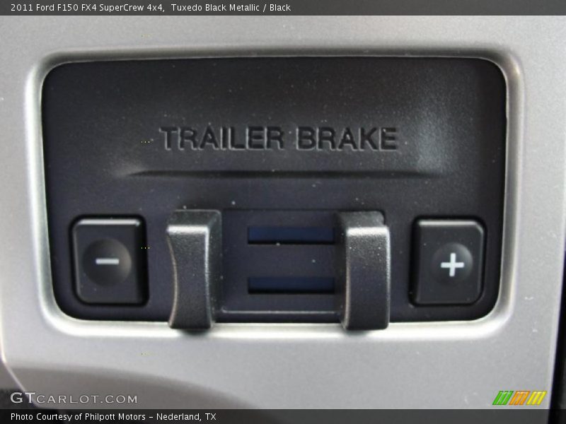 Tuxedo Black Metallic / Black 2011 Ford F150 FX4 SuperCrew 4x4