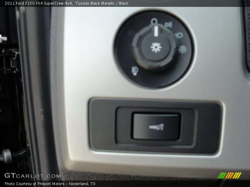 Tuxedo Black Metallic / Black 2011 Ford F150 FX4 SuperCrew 4x4