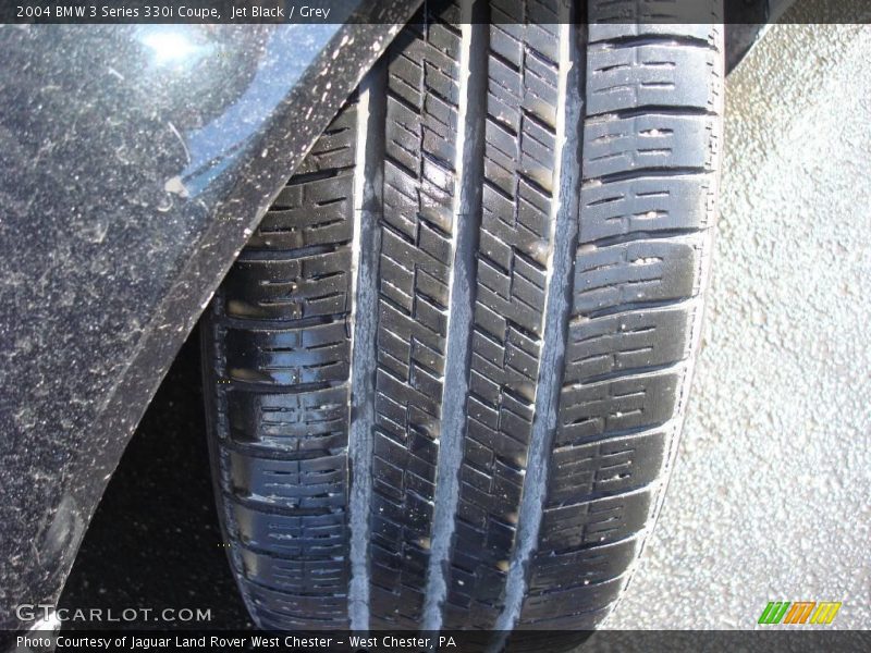 Jet Black / Grey 2004 BMW 3 Series 330i Coupe