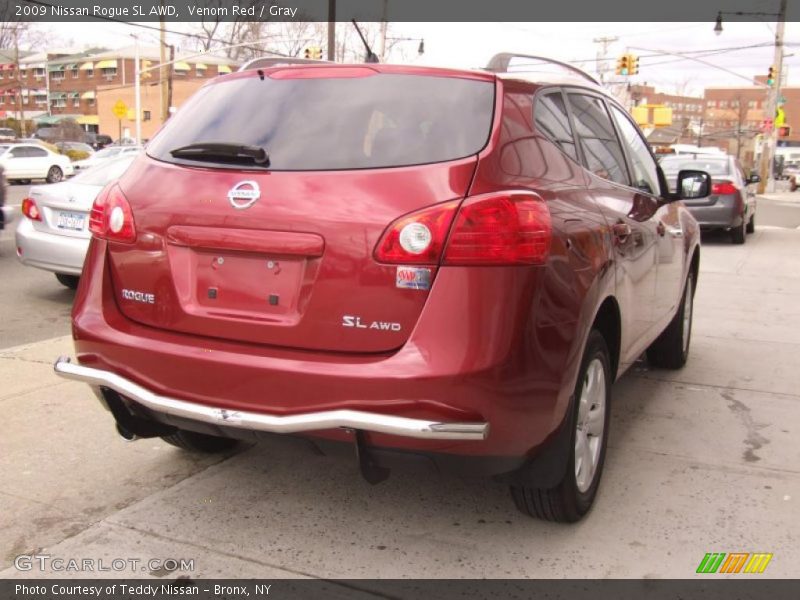  2009 Rogue SL AWD Venom Red