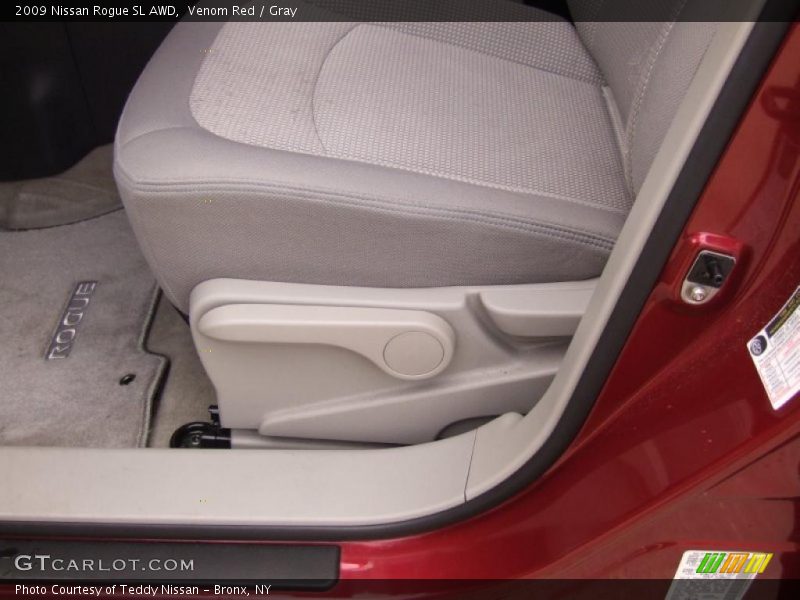 Venom Red / Gray 2009 Nissan Rogue SL AWD