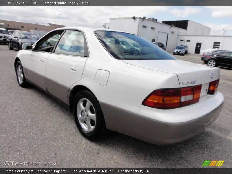 Diamond White Pearl / Beige 1998 Lexus ES 300