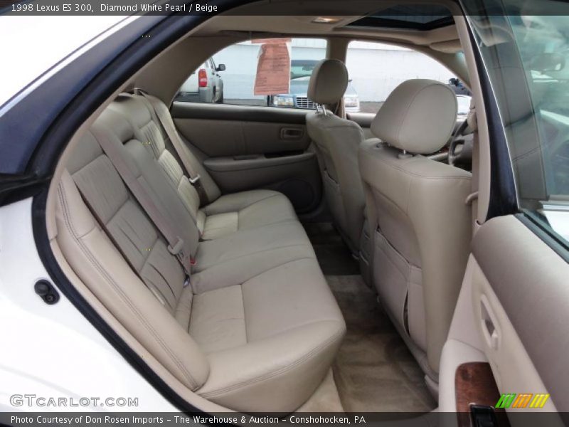 Diamond White Pearl / Beige 1998 Lexus ES 300