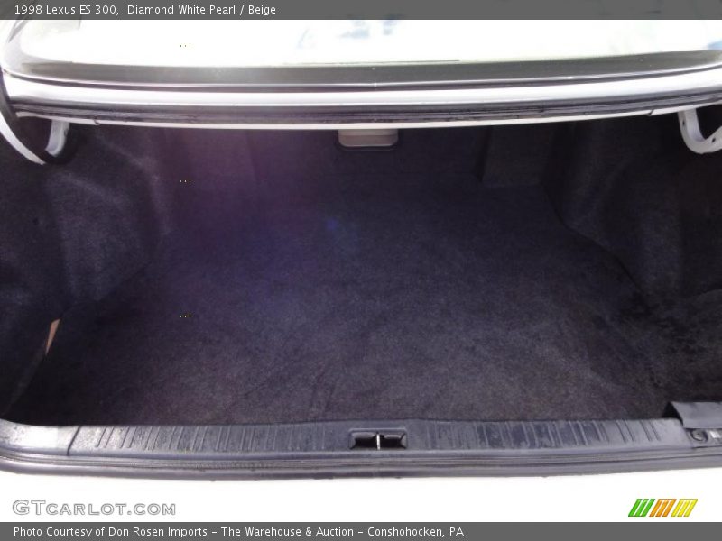Diamond White Pearl / Beige 1998 Lexus ES 300