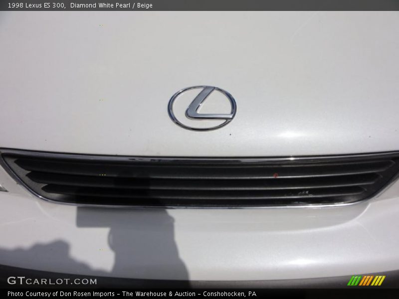 Diamond White Pearl / Beige 1998 Lexus ES 300
