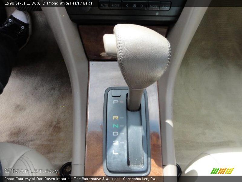 Diamond White Pearl / Beige 1998 Lexus ES 300