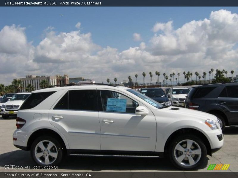 Arctic White / Cashmere 2011 Mercedes-Benz ML 350