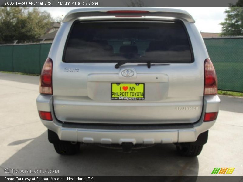 Titanium Metallic / Stone 2005 Toyota 4Runner SR5