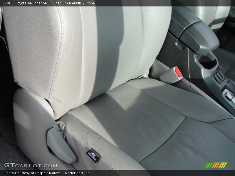 Titanium Metallic / Stone 2005 Toyota 4Runner SR5