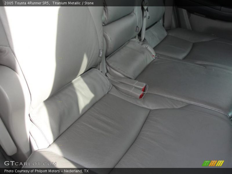 Titanium Metallic / Stone 2005 Toyota 4Runner SR5