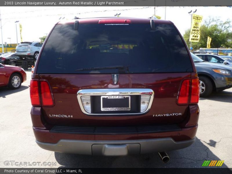 Autumn Red Metallic / Light Parchment 2003 Lincoln Navigator Luxury