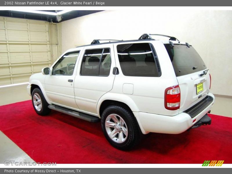 Glacier White Pearl / Beige 2002 Nissan Pathfinder LE 4x4