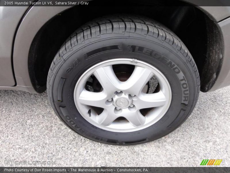 Sahara Silver / Gray 2005 Hyundai Tucson LX V6