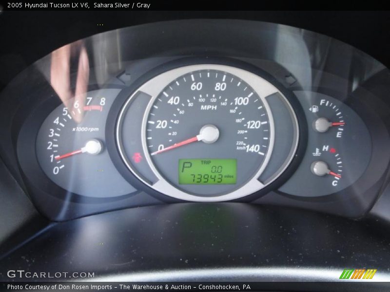 Sahara Silver / Gray 2005 Hyundai Tucson LX V6