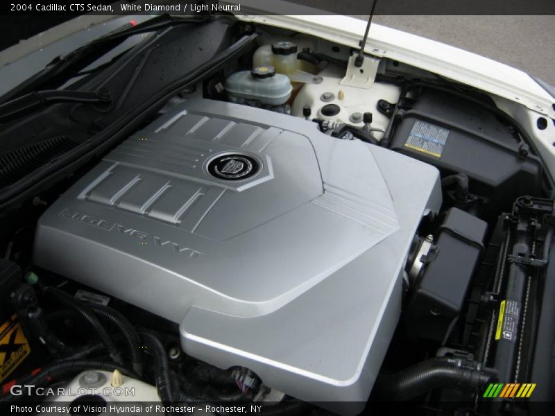 White Diamond / Light Neutral 2004 Cadillac CTS Sedan